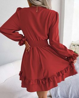 European and American autumn and winter ladies elegant red style sweet short skirt evening dress