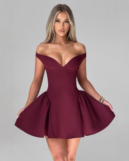 Fashionable low cut V-neck sexy backless Elegant Short Formal dress