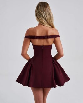 Fashionable low cut V-neck sexy backless Elegant Short Formal dress