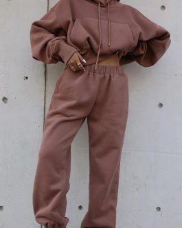 Women’s warm hooded shirt and pants sportswear set
