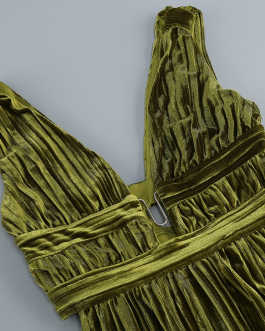 Sexy Sleeveless & backless V Neck Long Dress with Green Straps & High Waist Pleated Maxi Party Evening Dress