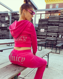 Factory Style Women’s velvet Fleece Hoodie & pants Two Piece sweatsuit