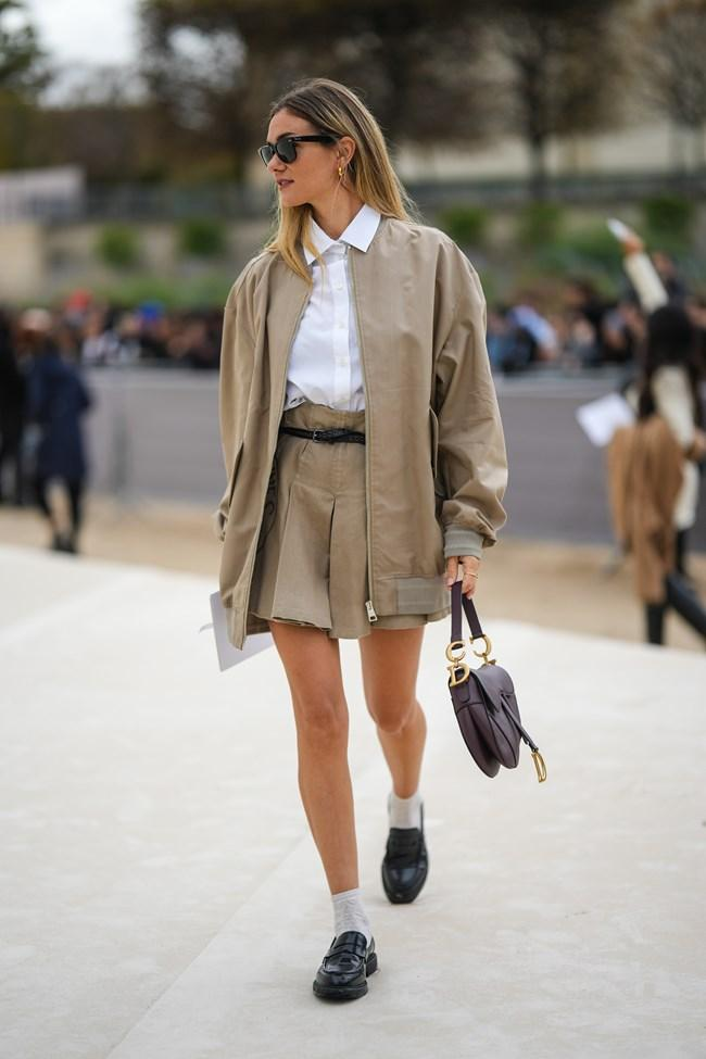 Read more about the article The 5-Minute Outfit Rule: Effortless Style for Busy (or Hungover) Mornings